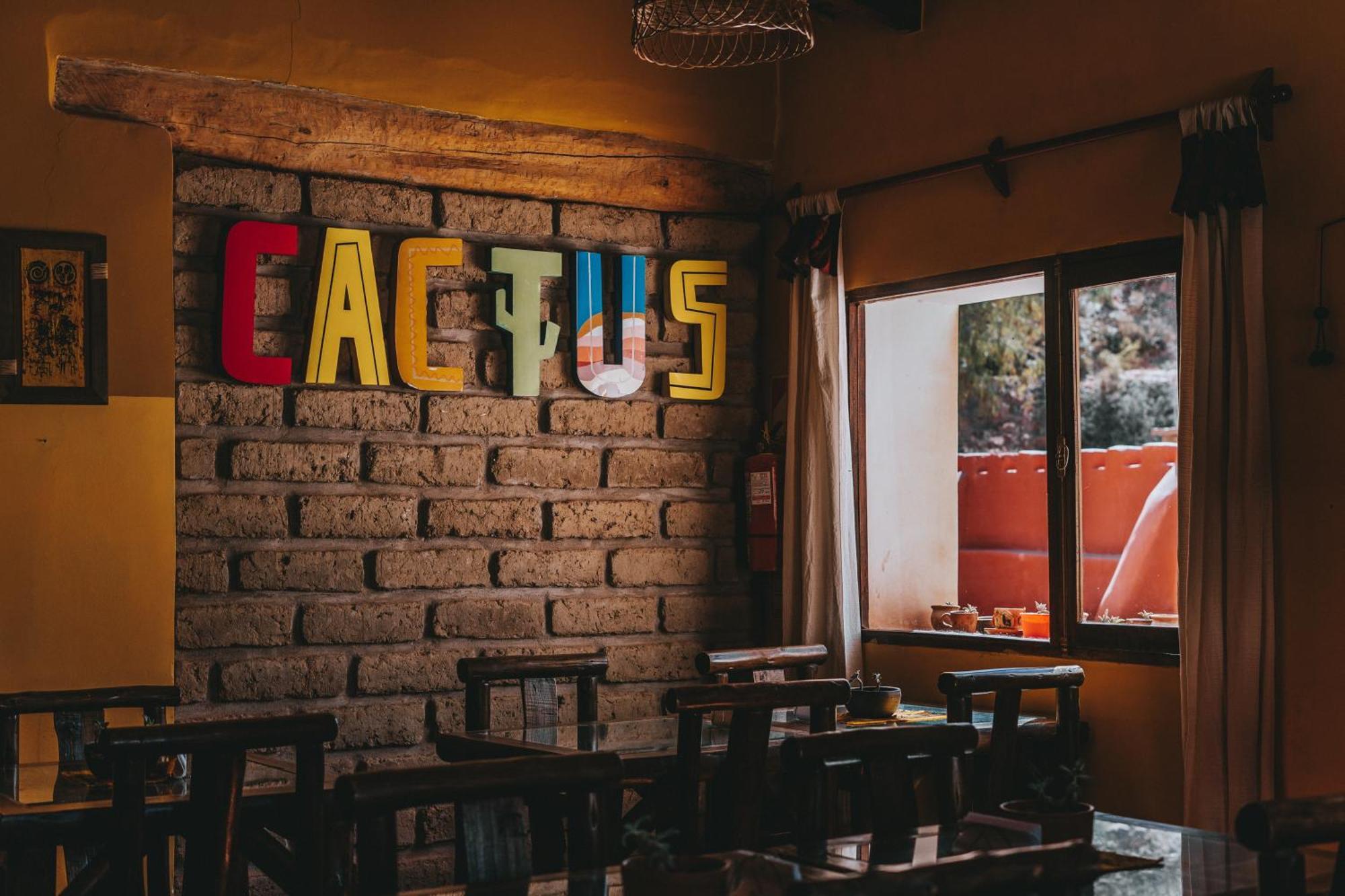 Hotel Cactus Cerro Purmamarca Ngoại thất bức ảnh